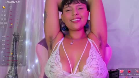 Luna online show from December 17, 4:32 pm