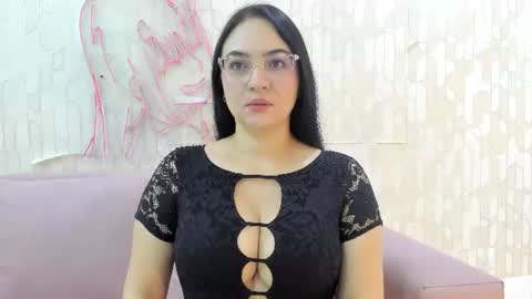luna_ferrer1 online show from June 25, 11:45 am