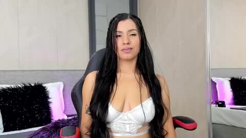  Luna Fioree  online show from January 23, 7:07 pm