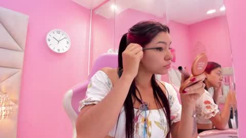 luna_hix online show from July 2, 12:11 pm