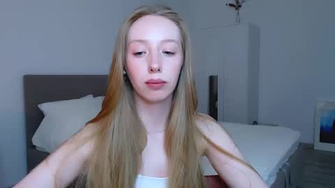 Luna online show from January 23, 7:07 pm