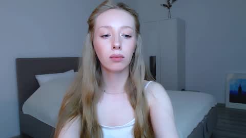 Luna online show from February 13, 8:34 pm