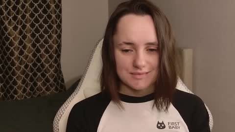 luna_loveeee online show from November 20, 3:51 am