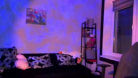 Britney online show from November 30, 1:32 am