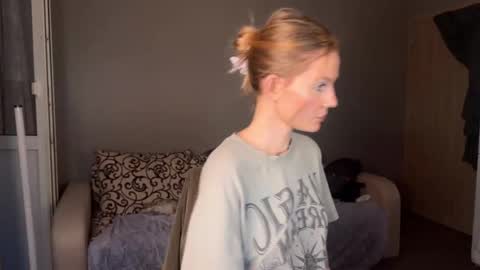 Britney online show from September 25, 3:33 pm