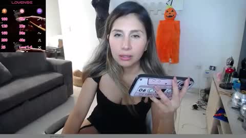 lunagardners online show from October 3, 8:14 pm