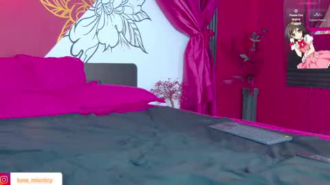 Luna online show from September 11, 9:04 pm