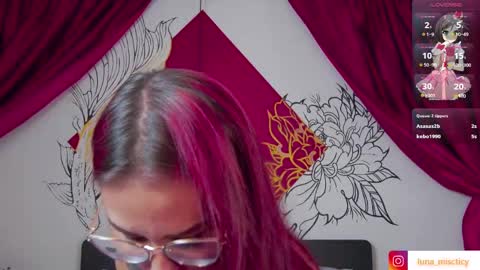 Luna online show from September 9, 7:35 pm