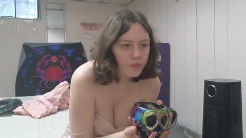 lunaquinn45 online show from January 4, 4:22 pm