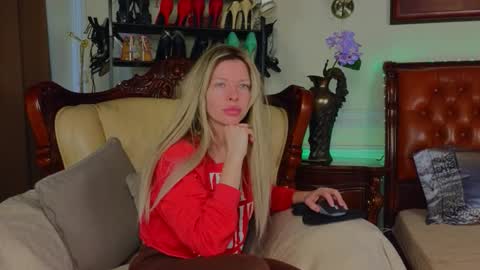 Luna Rishi online show from March 20, 7:24 am