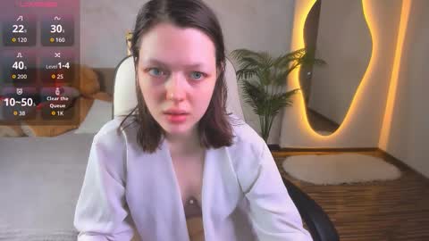 Lily online show from March 26, 6:04 am