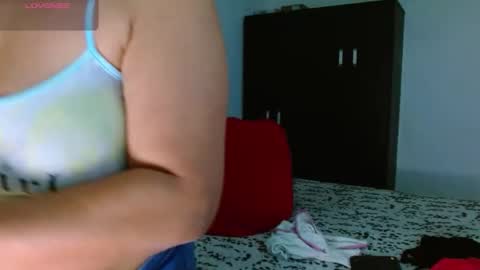 lunarouse__ online show from December 2, 7:43 am