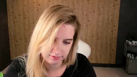 LunasShine online show from February 6, 4:16 am