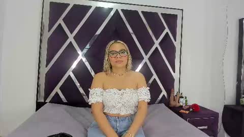 lunaviceht online show from July 10, 12:49 pm