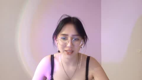 Roxie online show from April 1, 3:20 pm