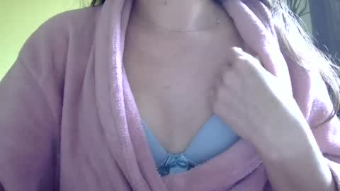 lupitaoxiton online show from July 24, 7:22 pm