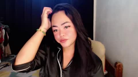 Trina online show from January 11, 1:54 am