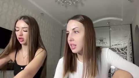 lustykitten1 online show from December 4, 10:39 am