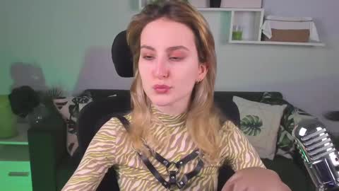 Ray online show from March 2, 6:03 pm