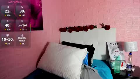 Lya   online show from December 15, 11:04 am