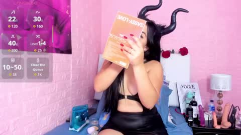 Lya   online show from October 31, 11:47 am