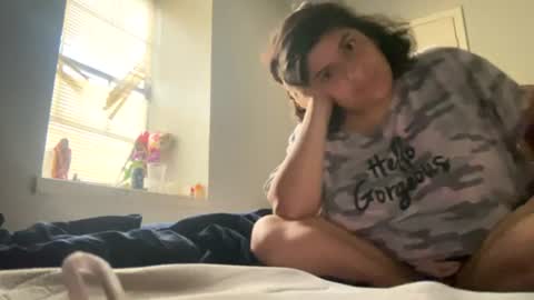 lydiasheer online show from July 10, 7:25 pm