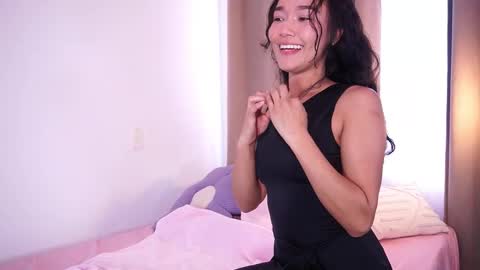 Lyhana Lee online show from March 19, 8:02 pm