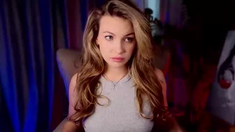 simply Eliza  online show from October 2, 10:09 am