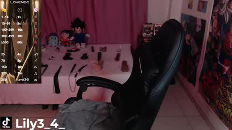 lyli3_4 online show from November 12, 7:50 am