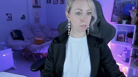 Lylith Skye NO NUDE model online show from February 6, 10:36 am