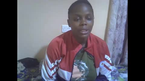 lyn_anna online show from December 16, 5:13 am