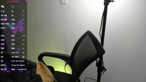 .. online show from February 13, 10:44 am