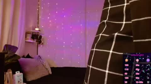 Lyra Rose online show from October 24, 2:46 pm