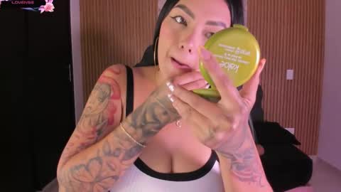    VIVIANA    online show from February 7, 3:32 am