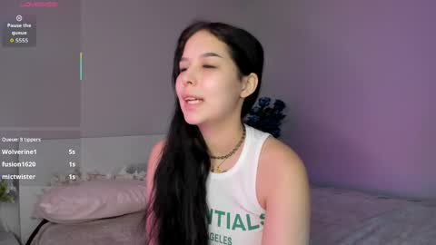 Melissa online show from May 9, 1:35 pm