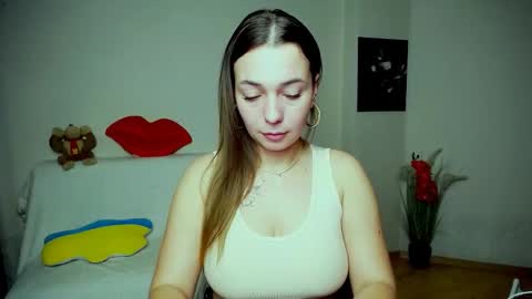 Vikki online show from October 30, 4:30 pm