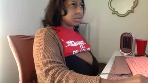 madam_glam online show from March 13, 8:43 pm