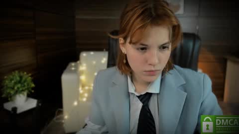 Ulis online show from December 25, 10:05 pm