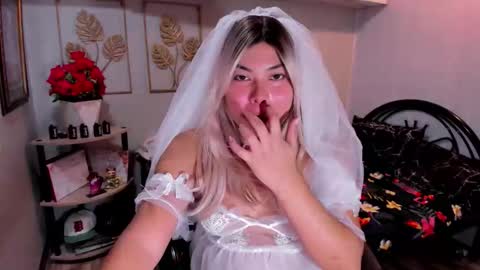 Ivy online show from October 27, 10:11 am