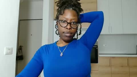 YourMadamIndigo online show from January 15, 5:30 pm