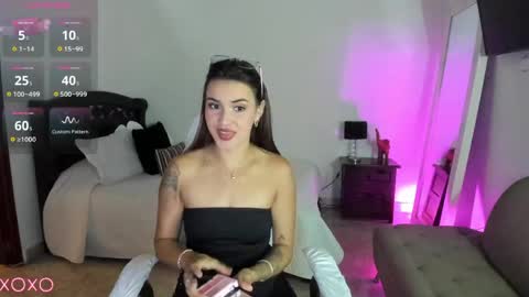 Maddie  online show from May 22, 11:08 am