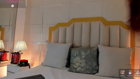    online show from February 18, 7:35 pm