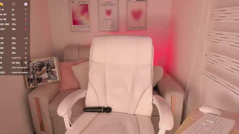 Maddy online show from October 24, 10:50 pm