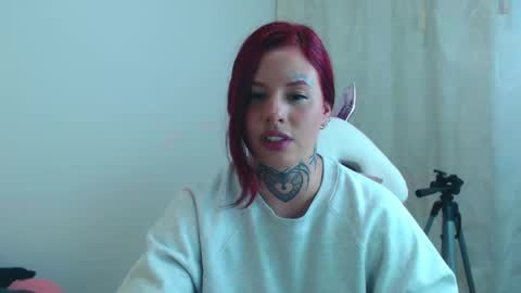 maddy_vicius19 online show from September 17, 10:41 pm