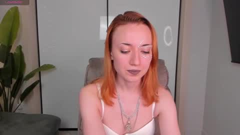 maddygarcia online show from January 4, 11:48 pm