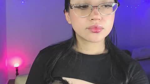   Please followme and rate me your thumbs up online show from December 19, 10:57 pm