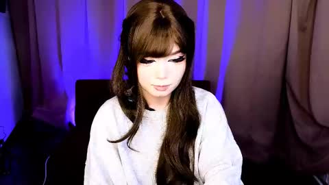 Maddy online show from January 13, 2:21 pm