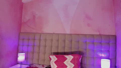 Maddy online show from January 5, 5:27 pm