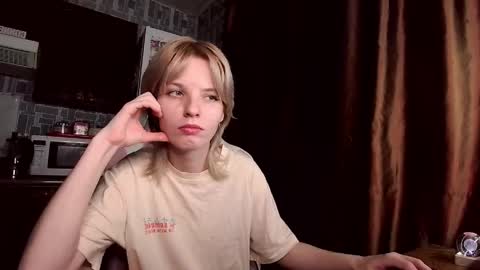 madelaines online show from June 2, 9:49 pm