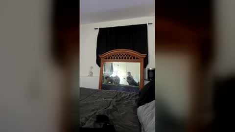 madie_rags1523 online show from May 27, 7:33 pm